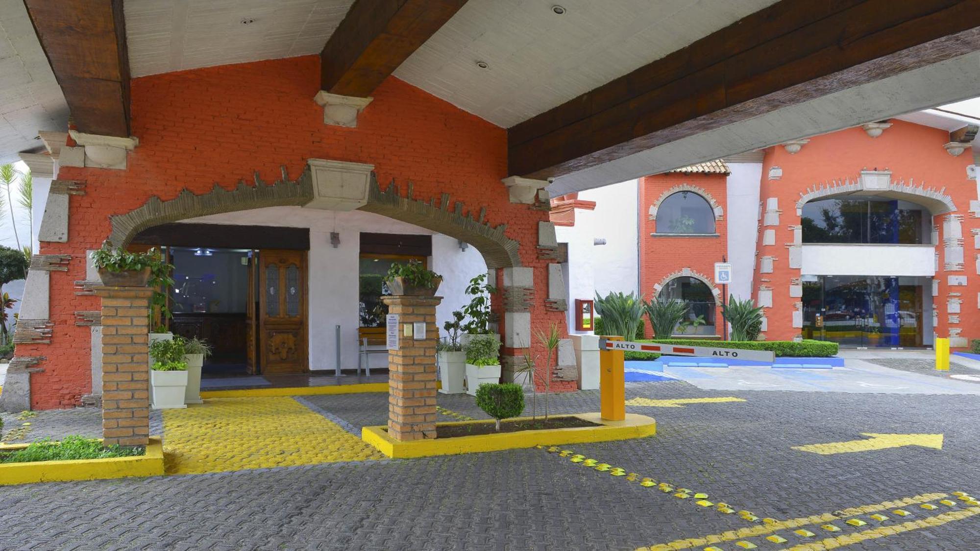 Holiday Inn Express Morelia By Ihg Exterior photo